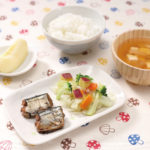 保育園給食　サンマ
